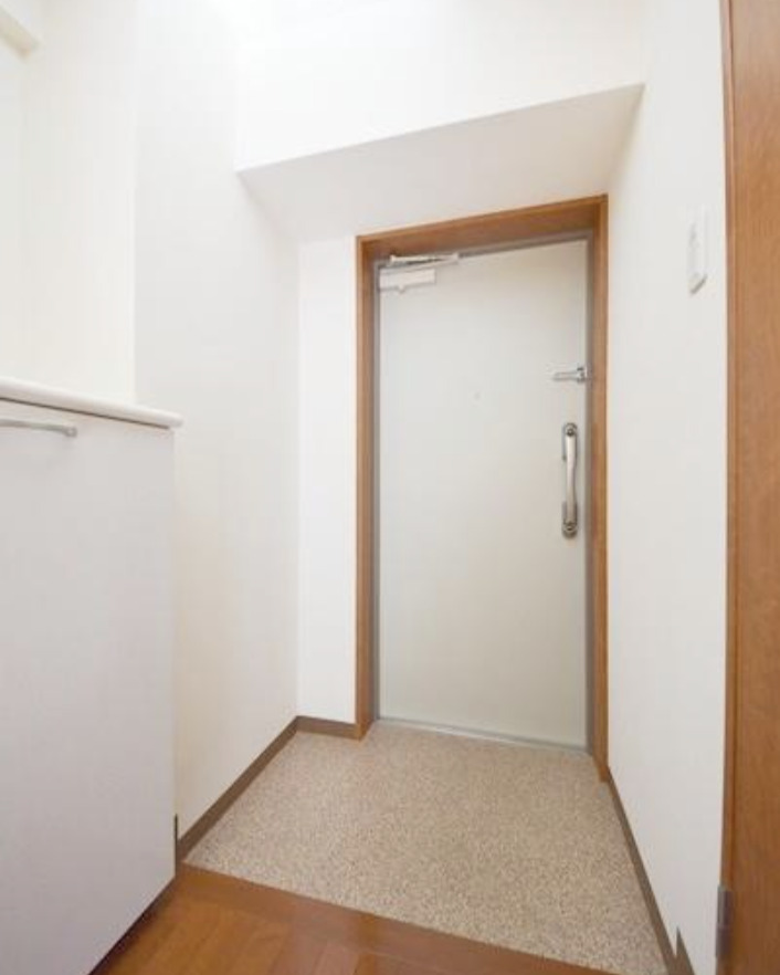 玄関　別部屋参考写真
