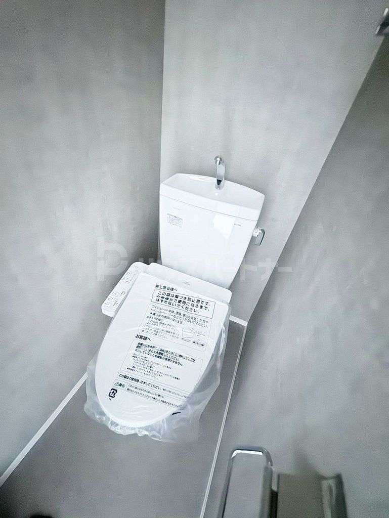 東武伊勢崎線 東向島駅 徒歩9分 5階建 築3年のトイレ写真