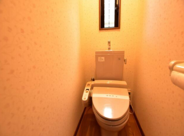 浅田3丁目貸家のトイレ写真