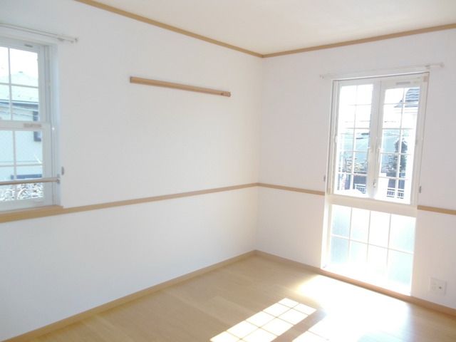 その他部屋・スペース　★明るい洋室です★