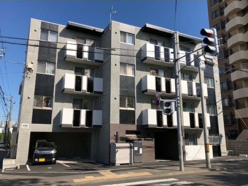 地下鉄東西線 白石駅 徒歩7分 築8年