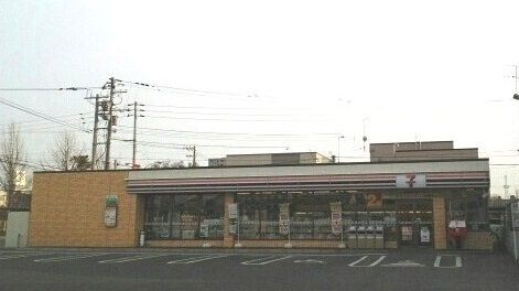 コンビニ　セブンイレブン９条通店（コンビニ）まで350m
