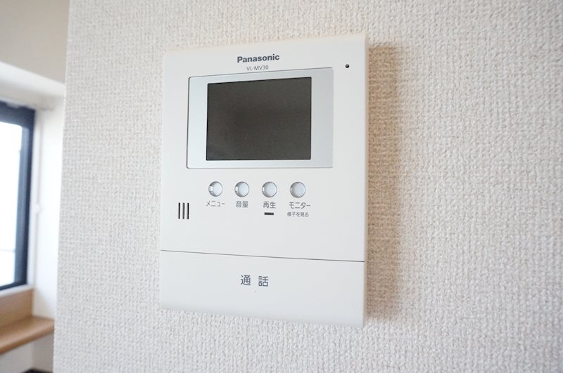 セキュリティ　※2階のお部屋を撮影した写真です。