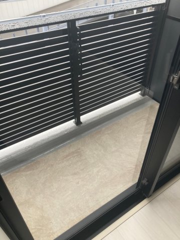 バルコニー　陽当たり良好なバルコニーです