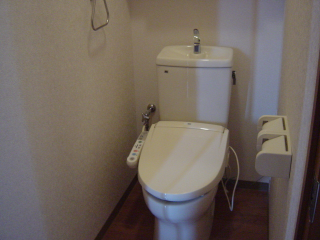 カトレア ガーデンのトイレ写真