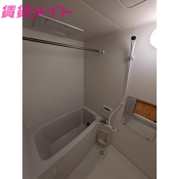 バス・シャワールーム　同物件別室画像