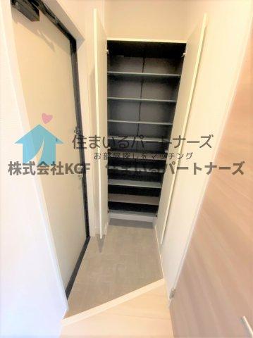 玄関　シンプルで使いやすい玄関です