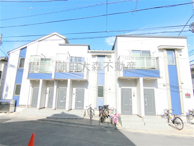 建物外観　2013年3月築　木造地上2階建て総戸数6戸　東京都大田区大