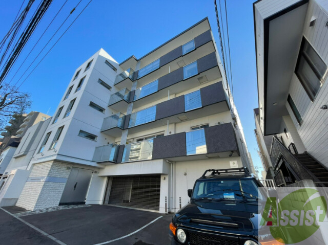 建物外観　中央区南１７条西「ＹＡＭＡＨＡＮＡ－ＣＩＴＹ．ＳＴＥＬＬＡ」