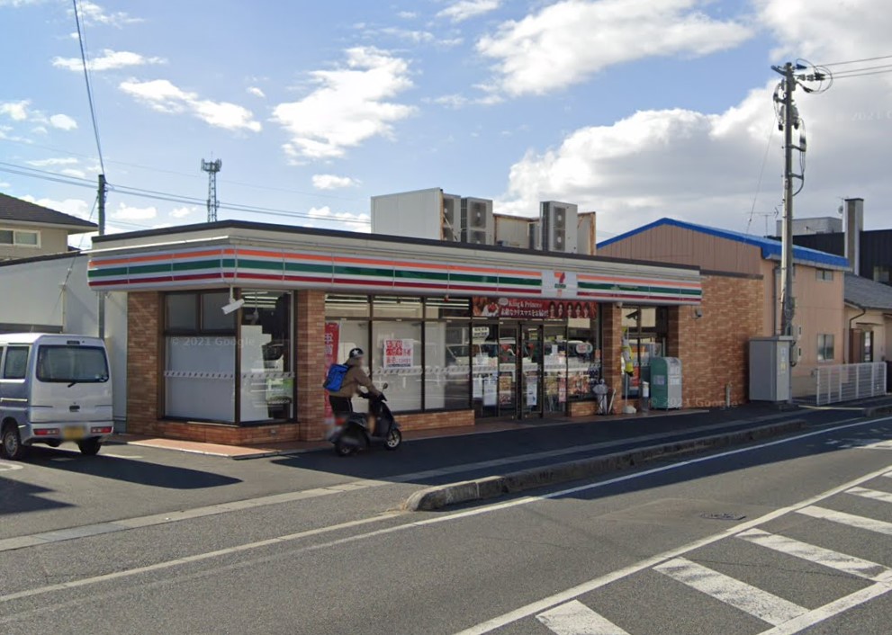 コンビニ　セブンイレブン岡山浦安本町北店（コンビニ）まで396m