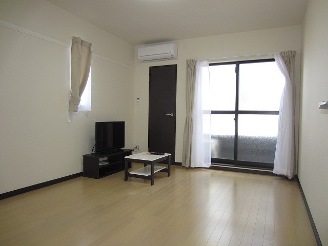 居室・リビング　洋室※同タイプ