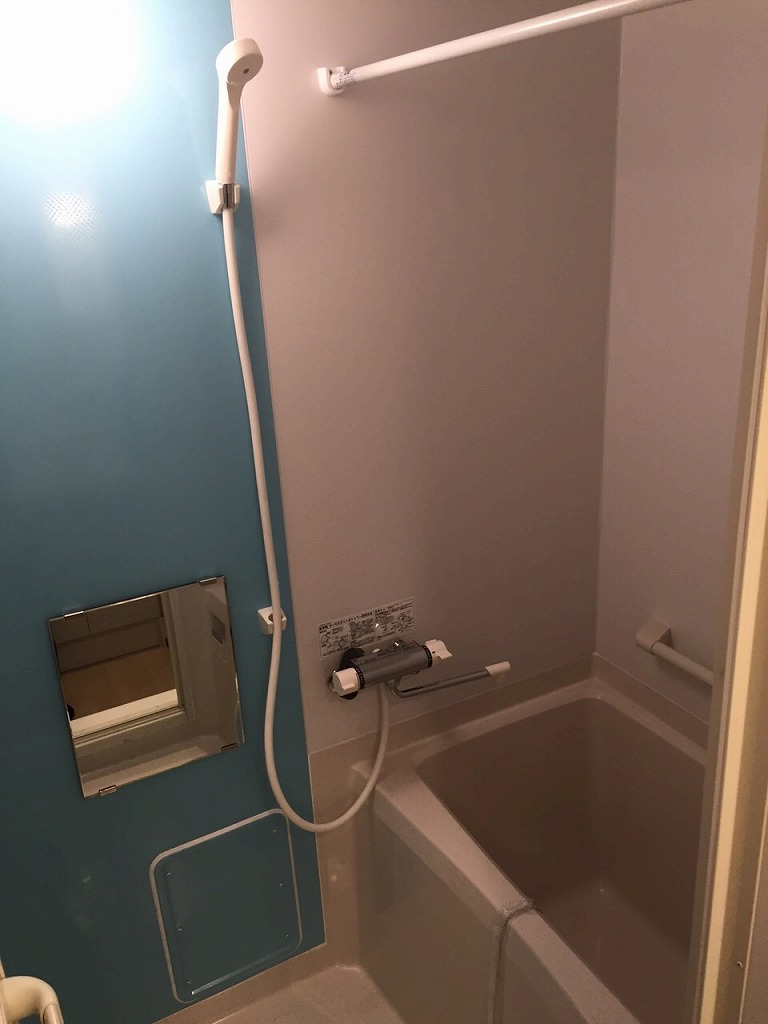 バス・シャワールーム