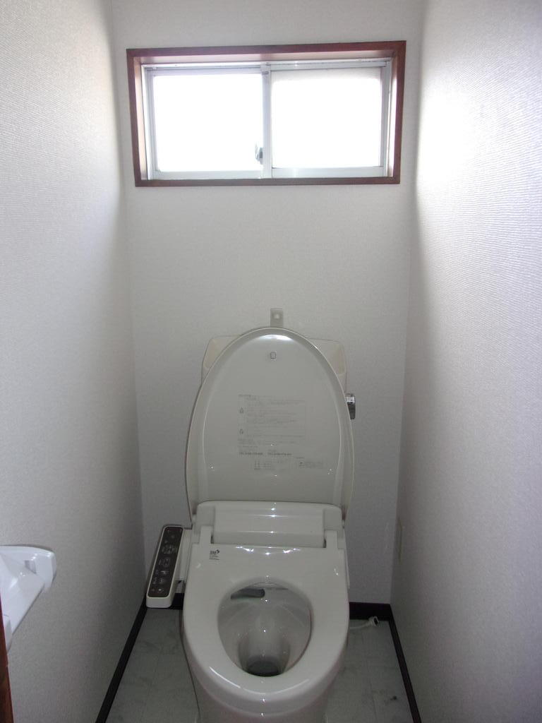 新町コーポのトイレ写真
