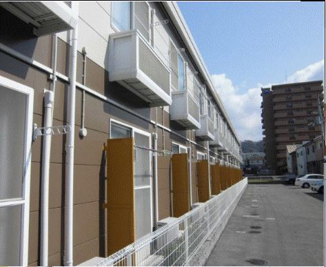 バルコニー　備品や設備仕様は号室等により異なります現地をご確認下さい。