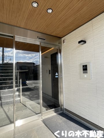 エントランス　毎日通るエントランスはこのようになっています