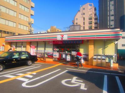 コンビニ　セブンイレブン 大阪元町3丁目店（コンビニ）まで295m