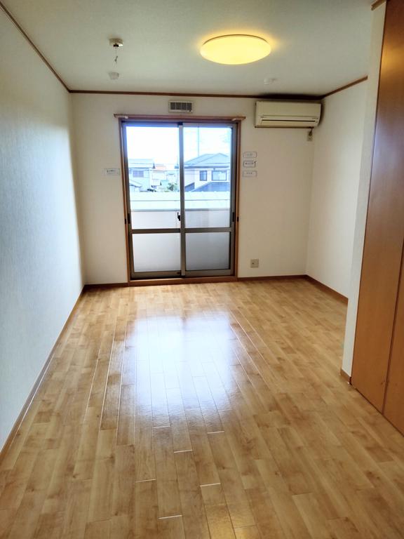 アルハンブラの居間写真