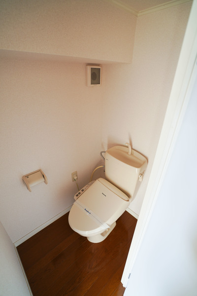 トイレ　同じ建物の別なお部屋