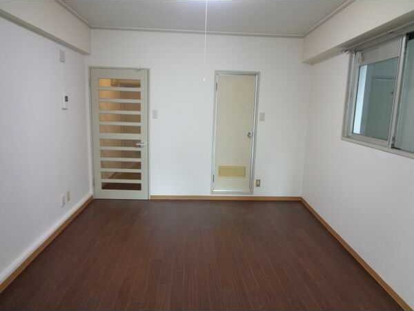 東和マンション広小路のキッチン写真