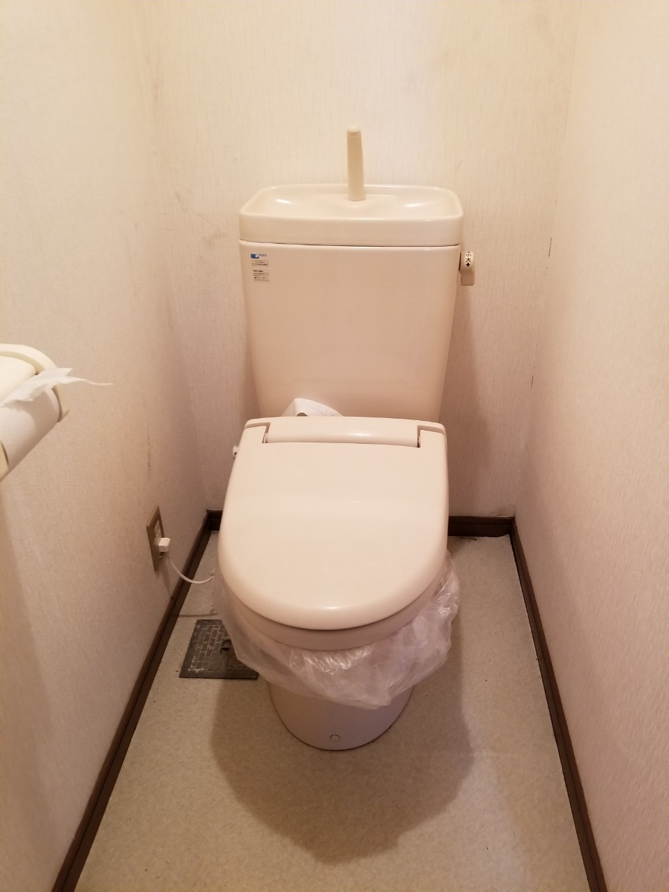 トイレ　2号室