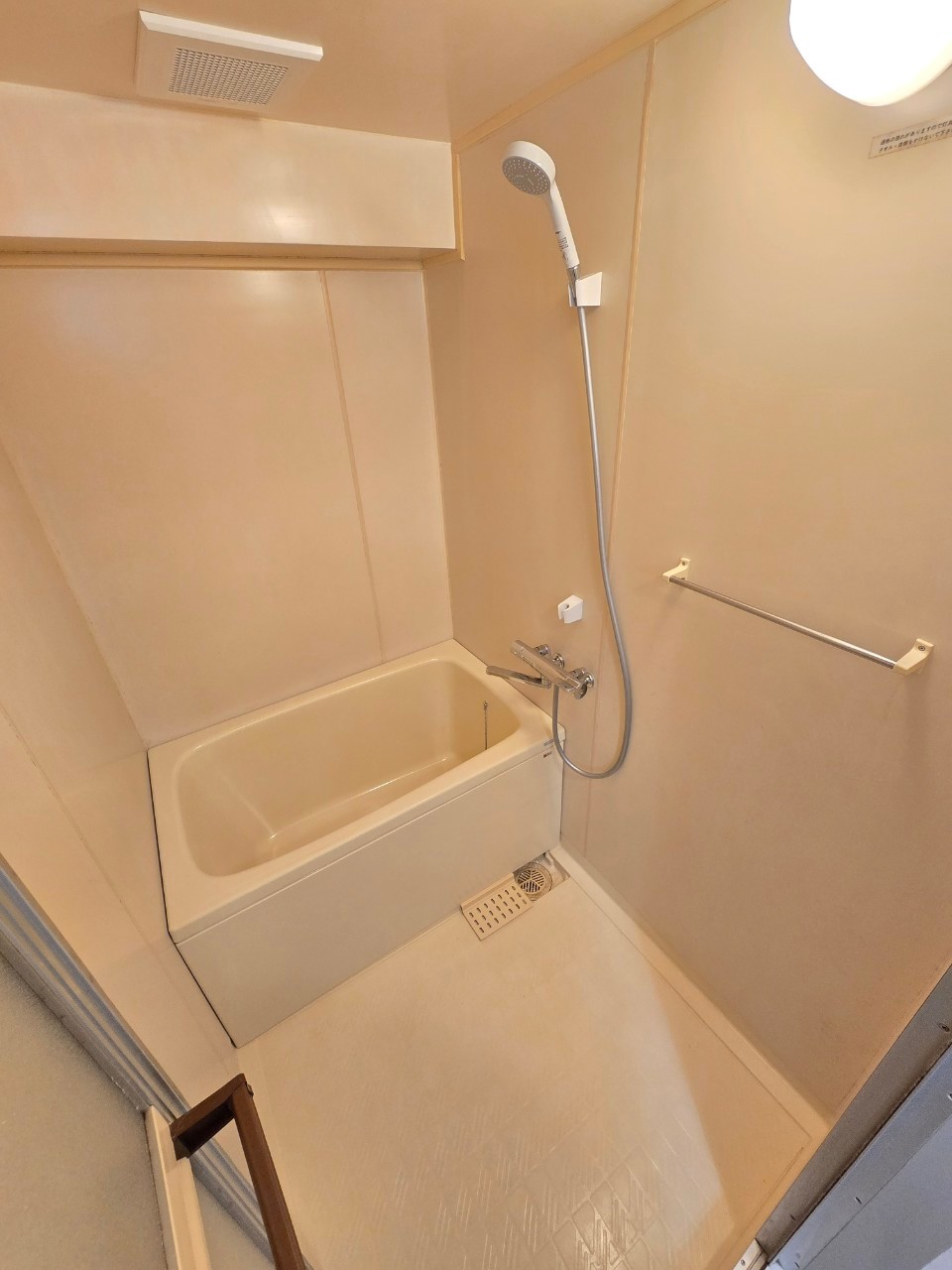 バス・シャワールーム　※同物件、別部屋になります。