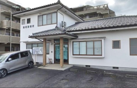病院　栄町診療所（病院）まで907m