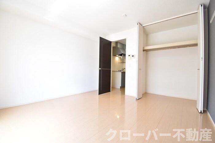 居室・リビング　洋室８帖