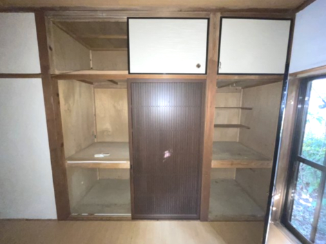 収納　お部屋に大きな押入れがございます！