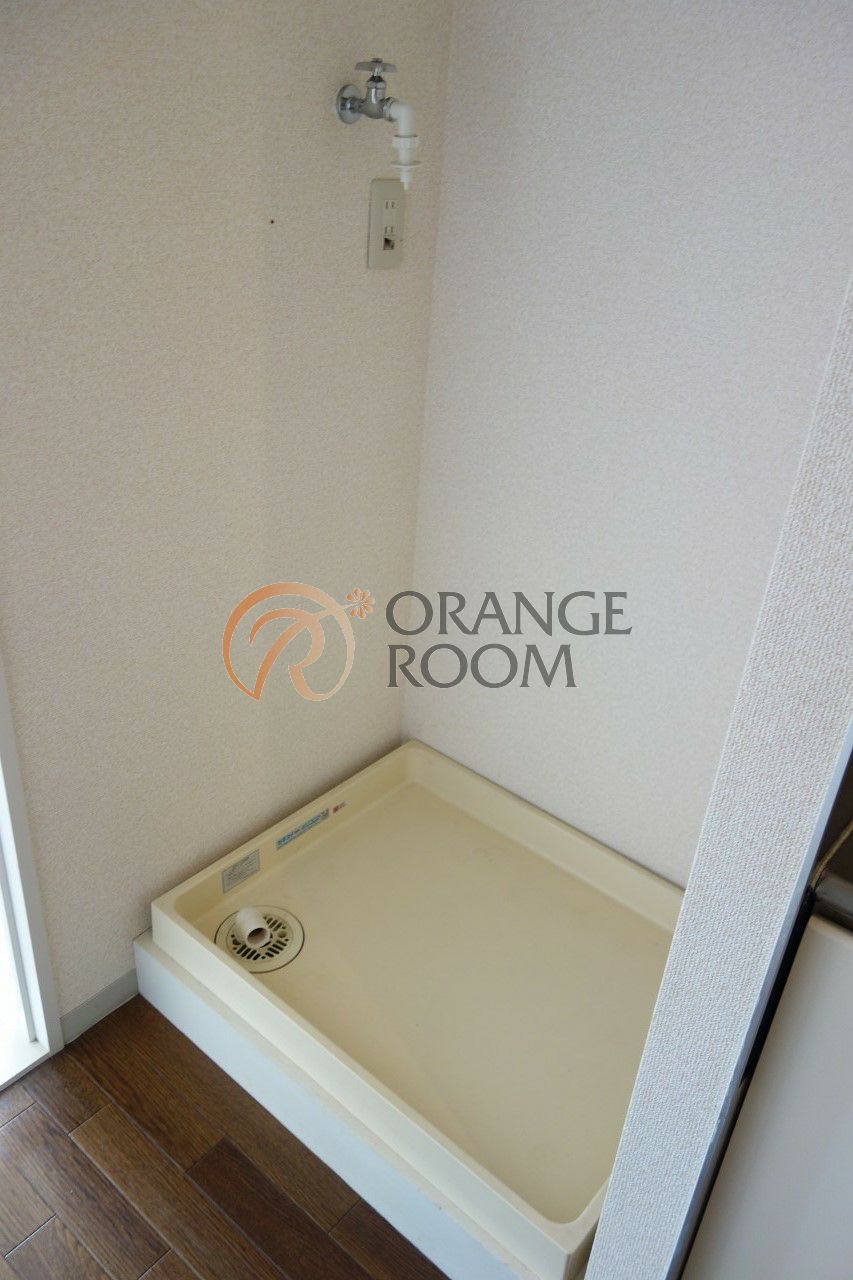 その他　洗濯機置き場　アービス白山