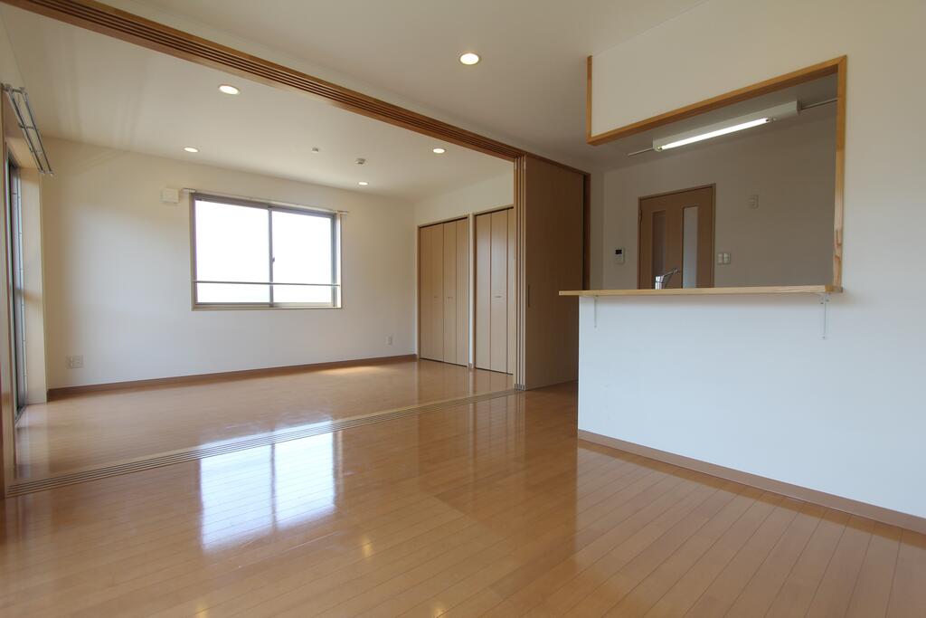建物外観　※別部屋参考画像です