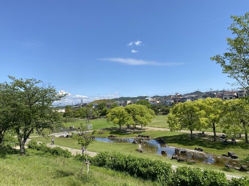 【ジーメゾン寝屋川秦町ルシェールの公園】