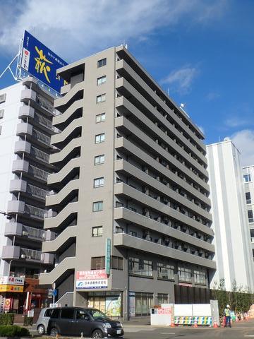 【仙台市若林区清水小路のマンションの建物外観】