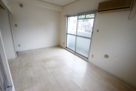 その他　※別の部屋の写真です。