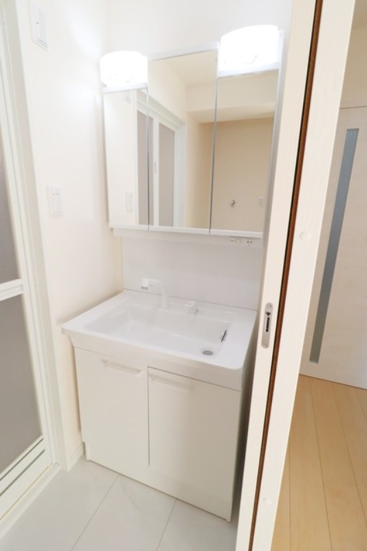 洗面設備　図面と現状に相違がある場合には現状を優先