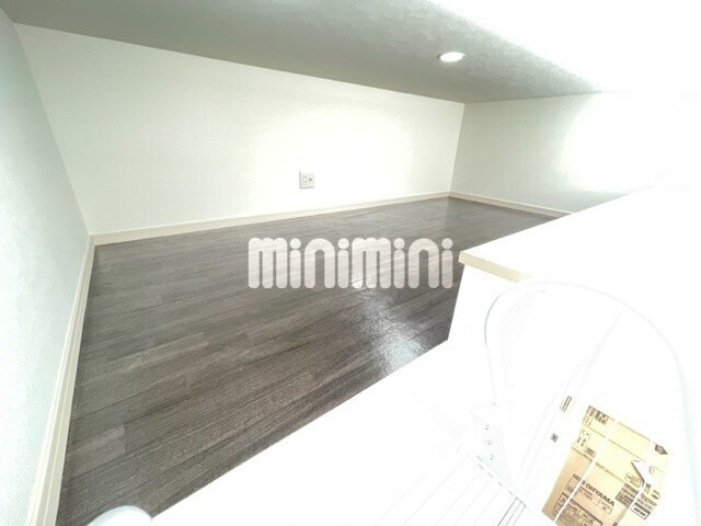 その他部屋・スペース　ロフトも寝られる広さもあります