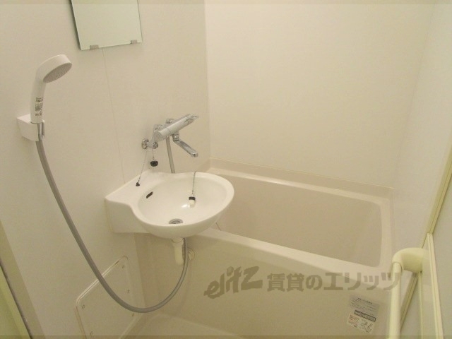 バス・シャワールーム　ユニットバス