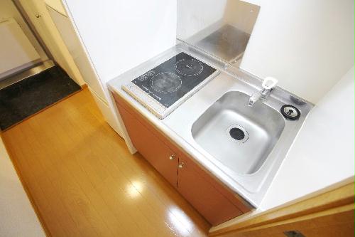キッチン　２口の電気コンロ付きキッチンです♪