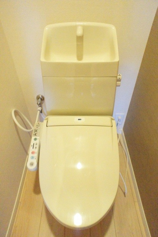 トイレ　図面と現状に相違がある場合には現状を優先