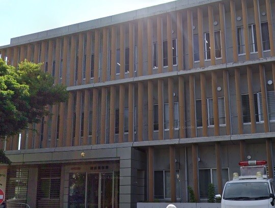 警察署・交番　鎌倉警察署（警察署・交番）まで504m