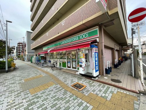 コンビニ　ローソンストア100 LS俊徳道店（コンビニ）まで404m