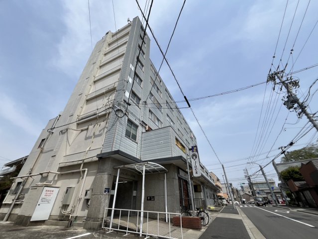 建物外観　グランディーズ呼続