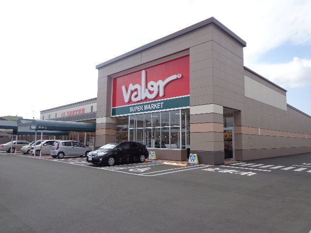 スーパー　バロー中野町店（スーパー）まで437m