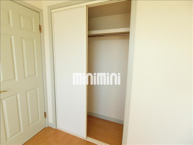 収納　クローゼット付きでお荷物もすっきり収納。