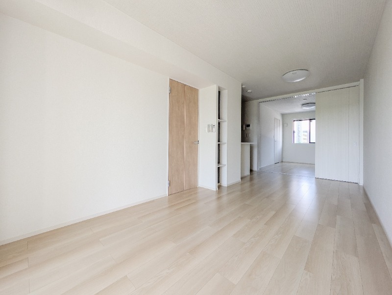 居室・リビング　図面と現状に相違がある場合には現状を優先