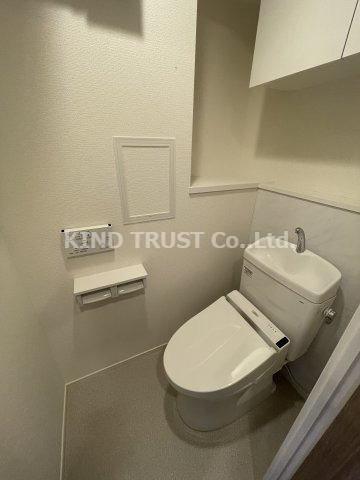 トイレ　落ち着いたトイレです