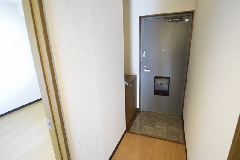 玄関　別部屋参考写真