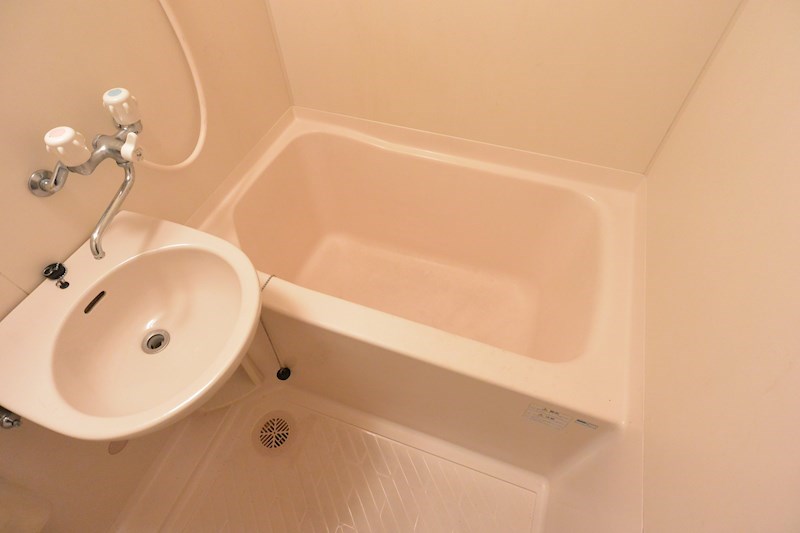 バス・シャワールーム　風呂