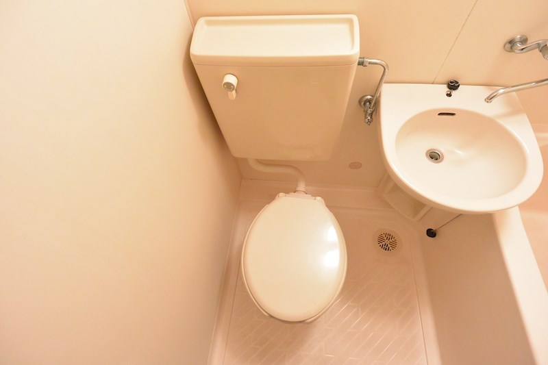 トイレ　トイレ