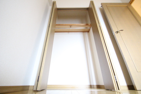 収納　※別部屋の写真です
