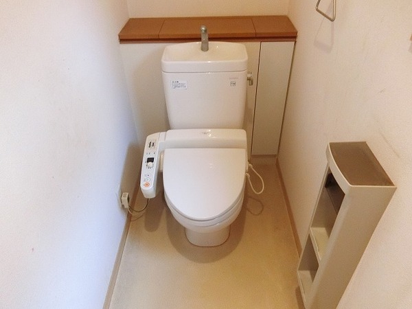 トイレ　ウォシュレット！
